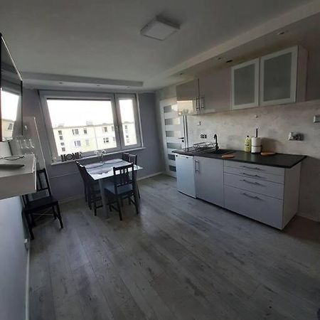 Urocze Mieszkanko 1,25 Km Do Morza Baltyckiego Apartment Гданск Екстериор снимка