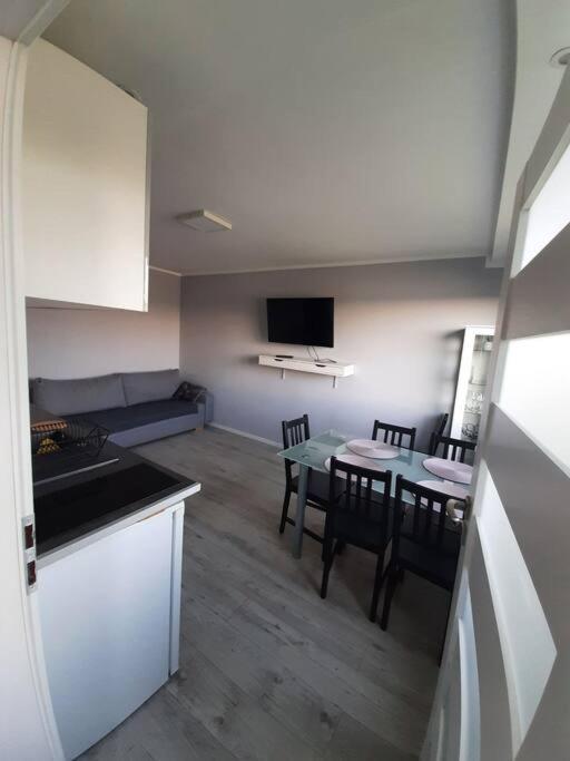 Urocze Mieszkanko 1,25 Km Do Morza Baltyckiego Apartment Гданск Екстериор снимка