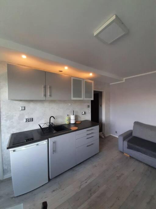 Urocze Mieszkanko 1,25 Km Do Morza Baltyckiego Apartment Гданск Екстериор снимка